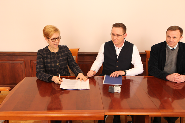 Podpisanie umowy na realizację inwestycji we Włocławku